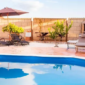 https://platanito-house.in-canary-islands.com